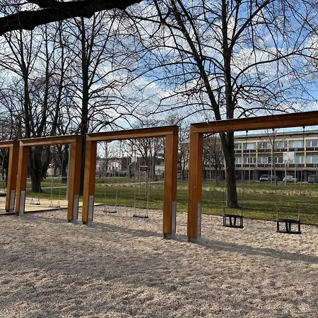 New 6 - Self Check In, Free Parking * براتسيلافا